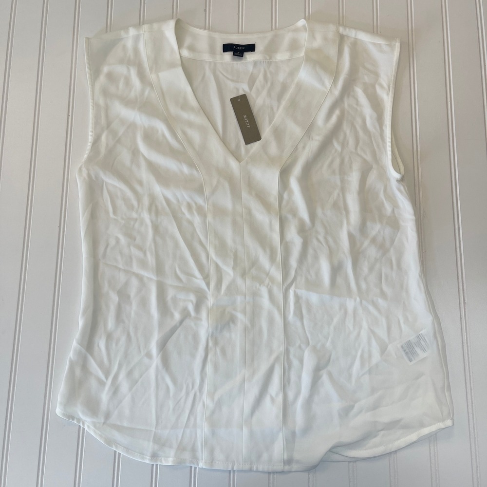 NWT J.Crew Women White V-Neck Sleeveless Pleated Blouse Top Office Academia